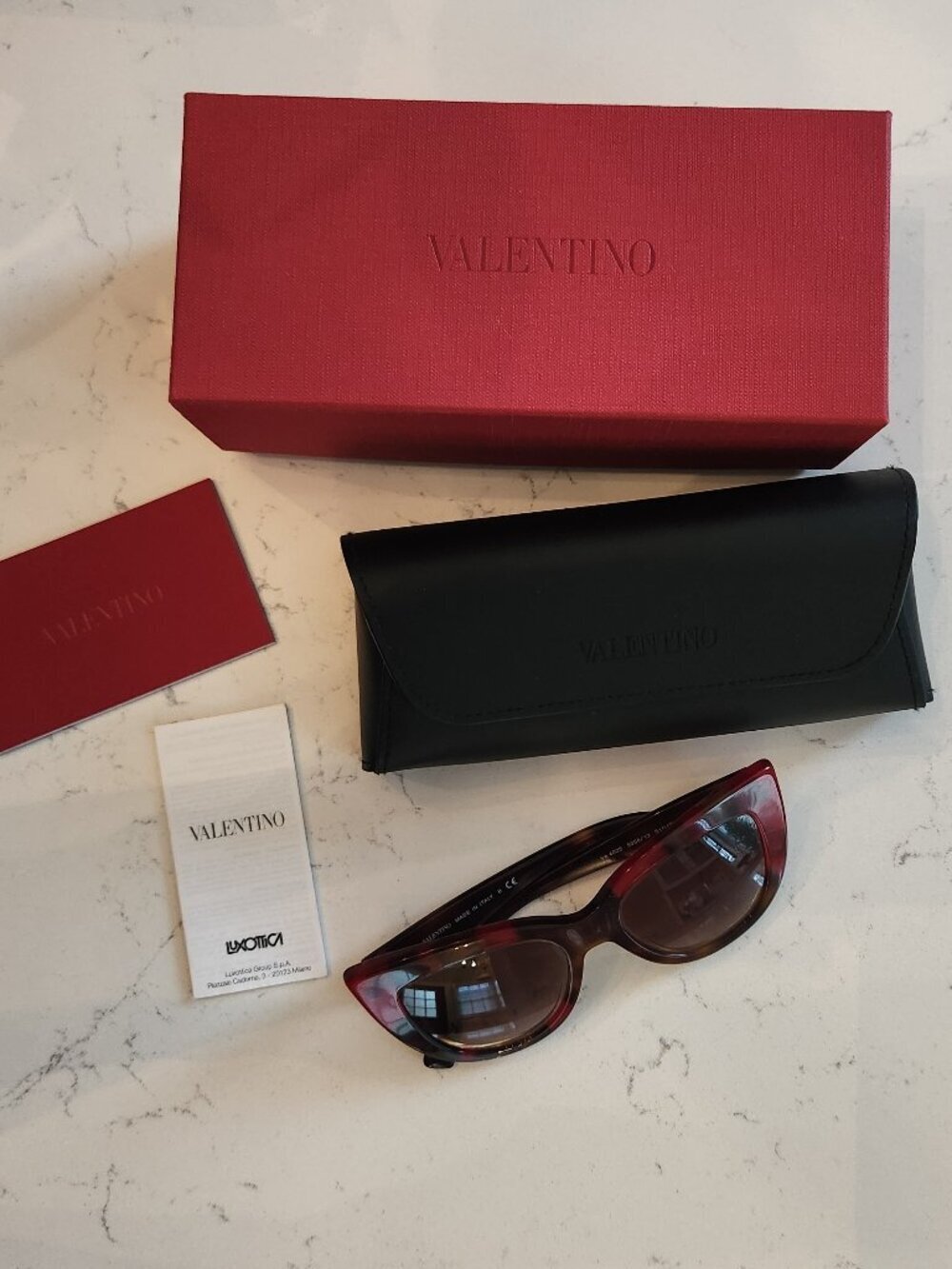 Valentino Sunglasses, Model 4025